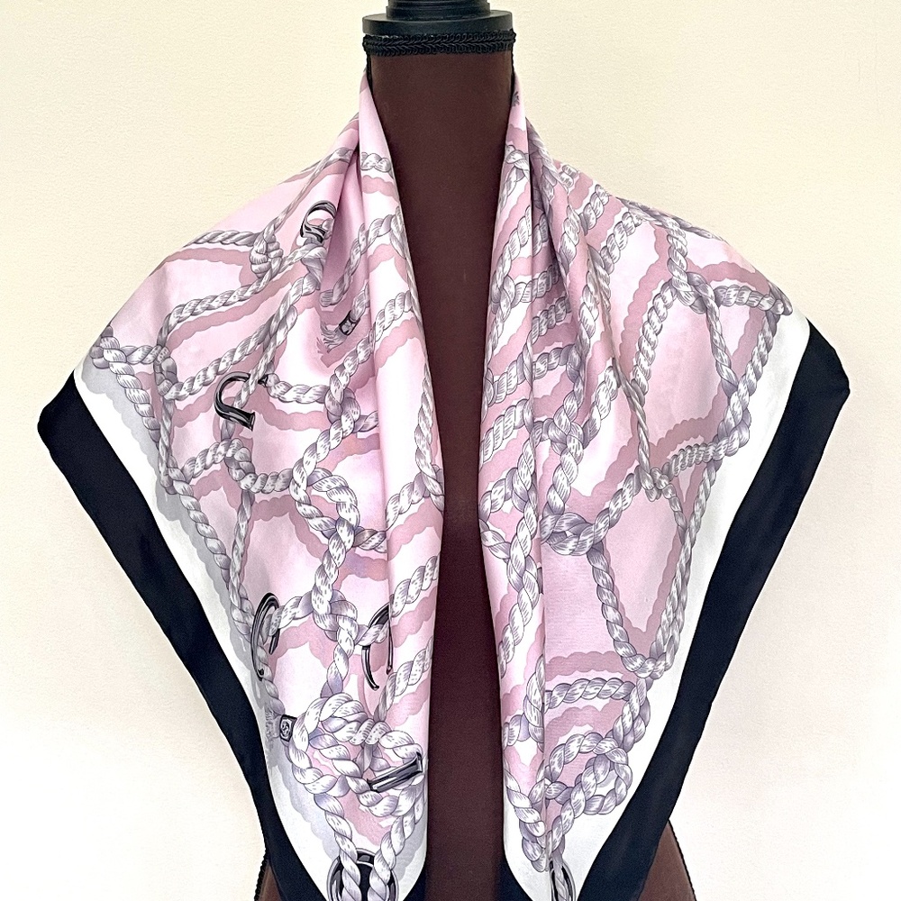 New Gucci Silk Scarf Pink Ropes Print Black Border Silk Wrap Scarf - Picture 15 of 15